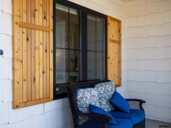 17001 Emma Street, Bennington, NE 68007