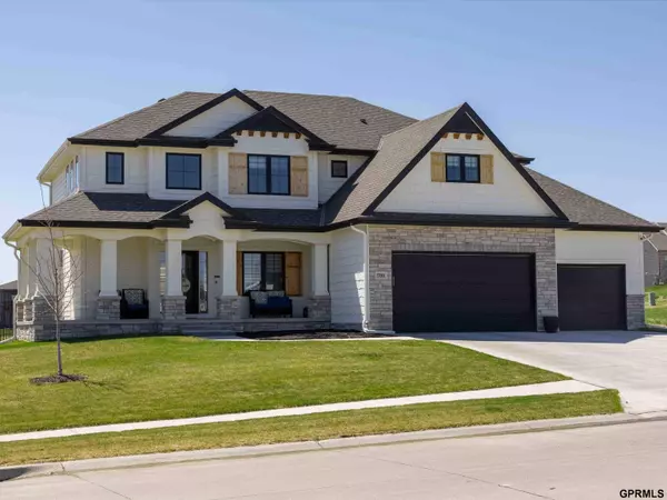 17001 Emma Street, Bennington, NE 68007