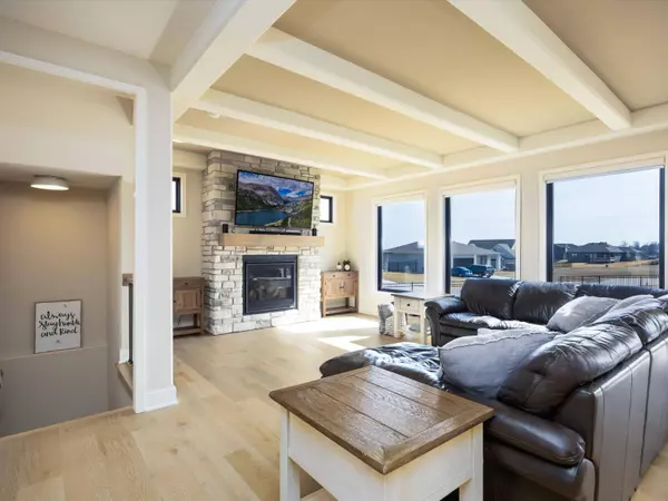 17001 Emma Street, Bennington, NE 68007