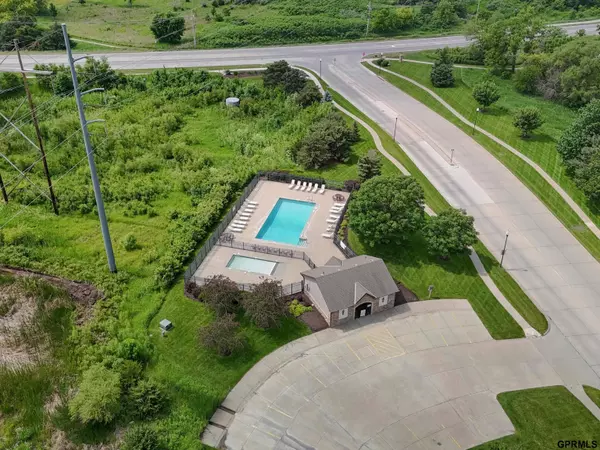 15218 Vane Street, Bennington, NE 68007