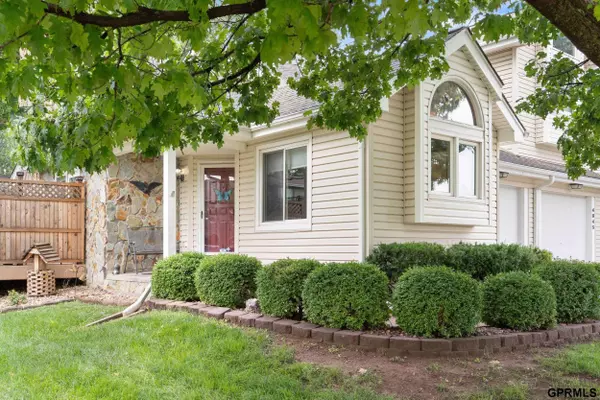 4843 S 122 Court, Omaha, NE 68137