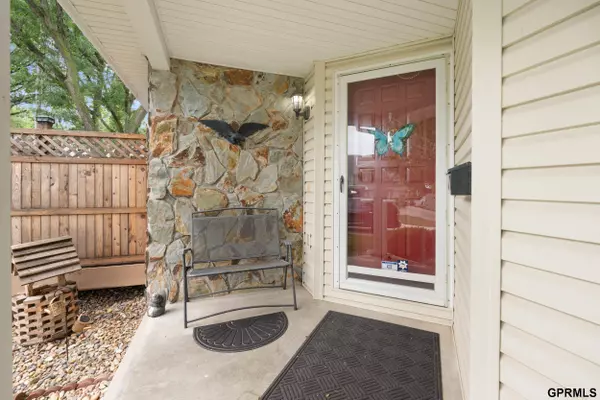 4843 S 122 Court, Omaha, NE 68137