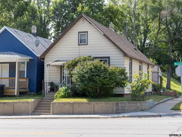 1719 Missouri Avenue, Omaha, NE 68107