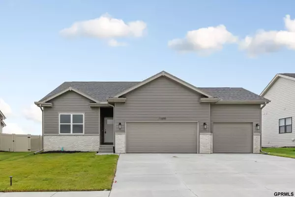11655 S 125 Street, Papillion, NE 68046
