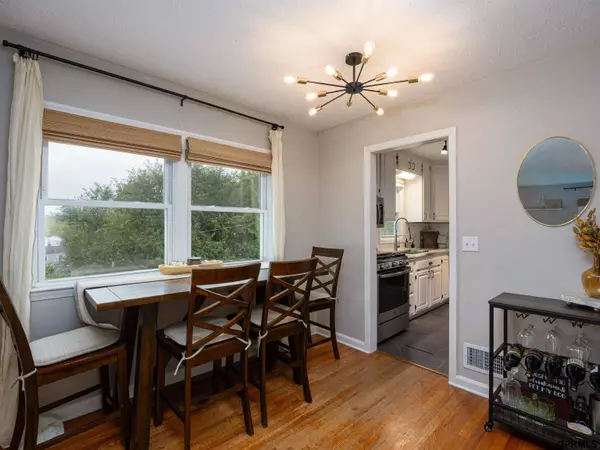 2115 S 49 Avenue, Omaha, NE 68106