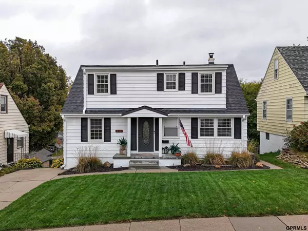 2115 S 49 Avenue, Omaha, NE 68106