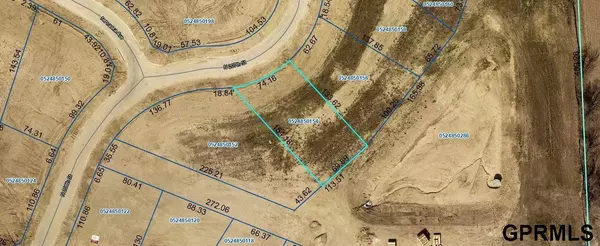 6207 N 207th Street, Elkhorn, NE 68022