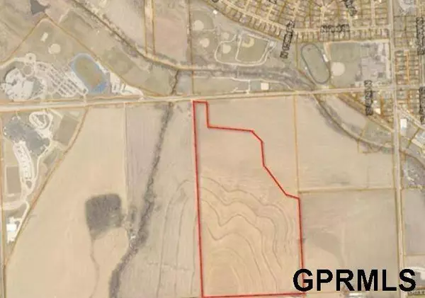 11016 N 161st Avenue, Bennington, NE 68007