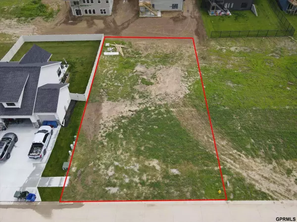 11663 S 125 Street, Papillion, NE 68046