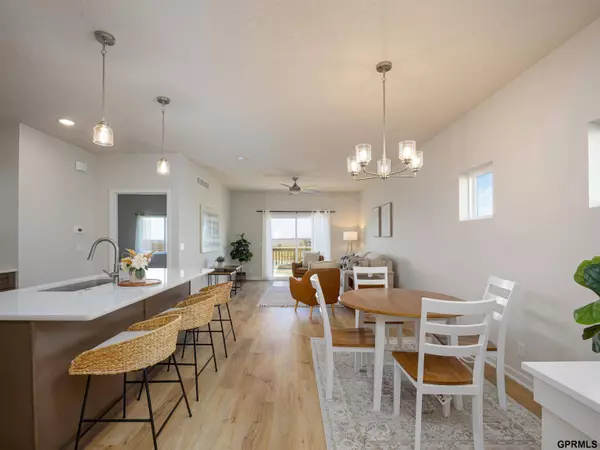 11706 S 125 Street, Papillion, NE 68046