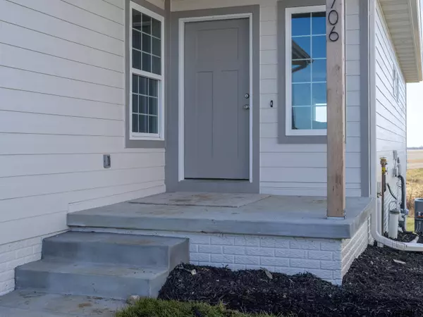 11706 S 125 Street, Papillion, NE 68046