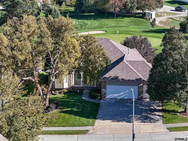 9805 S 176 Street, Omaha, NE 68136