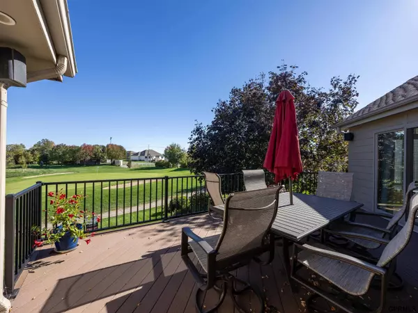 9805 S 176 Street, Omaha, NE 68136