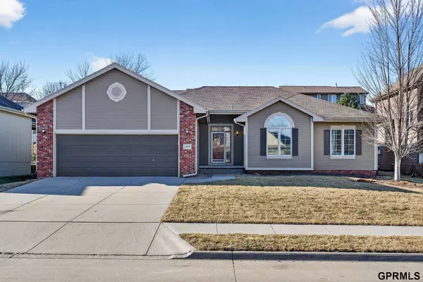 11912 S 48 Street, Bellevue, NE 68133