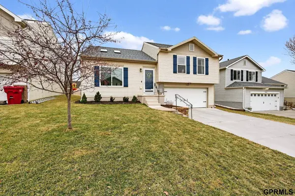 15409 Willit Street, Bennington, NE 68007