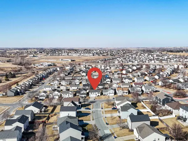 15404 Reynolds Street, Bennington, NE 68007