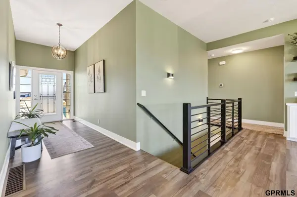 20704 Boulder Street, Gretna, NE 68028