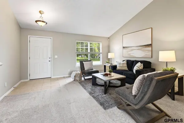 8226 N 154th AVE, Bennington, NE 68007