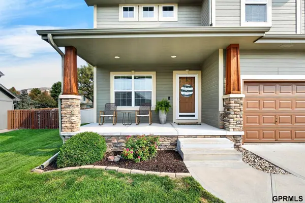 17320 Bedford AVE, Omaha, NE 68116