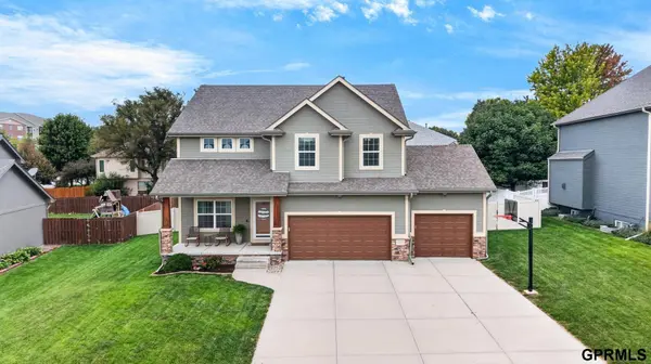 17320 Bedford AVE, Omaha, NE 68116