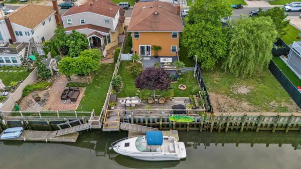 3379 Parkway DR, Baldwin Harbor, NY 11510