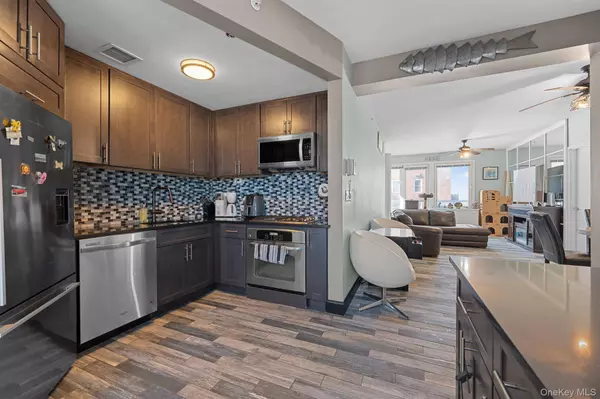 118-20 Ocean Promenade #6D, Rockaway Beach, NY 11694