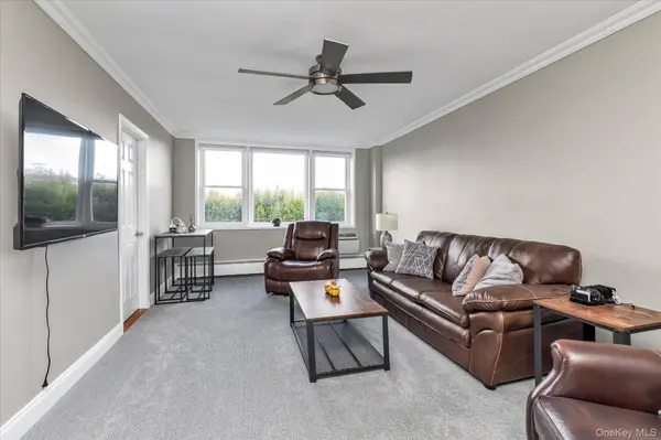 290 Atlantic AVE #211, East Rockaway, NY 11518