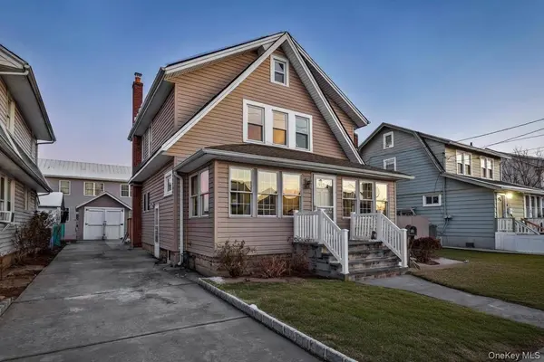 35 S Franklin AVE, Valley Stream, NY 11580