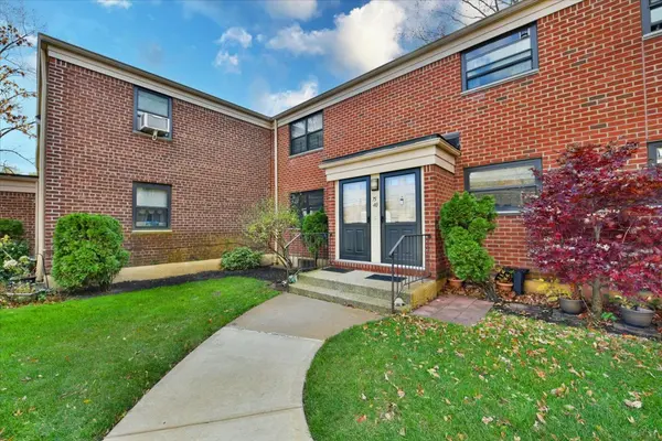 75-40 Springfield Blvd #Unit #1, Oakland Gardens, NY 11364