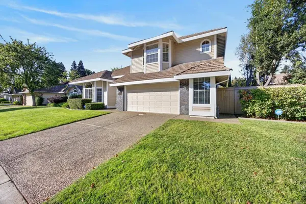 11916 Prospect Hill DR, Gold River, CA 95670