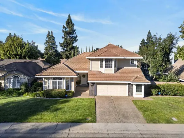 11916 Prospect Hill DR, Gold River, CA 95670