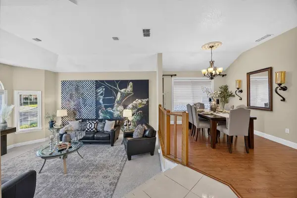 11916 Prospect Hill DR, Gold River, CA 95670