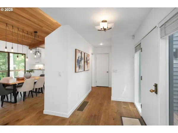 6426 SW BURLINGAME PL, Portland, OR 97239