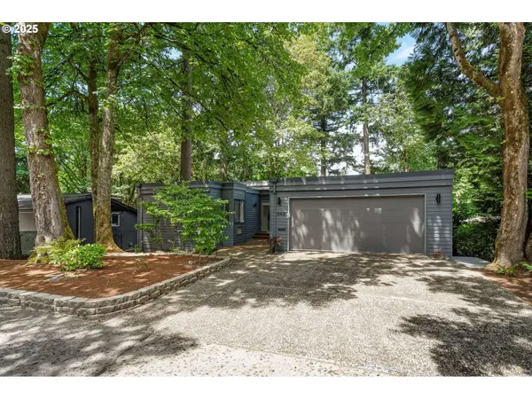 6426 SW BURLINGAME PL, Portland, OR 97239