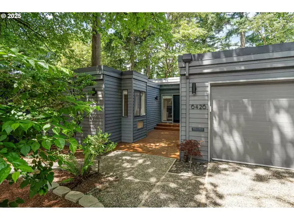 6426 SW BURLINGAME PL, Portland, OR 97239