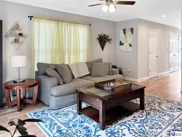 3703 Saint Francis Avenue, Louisville, KY 40218