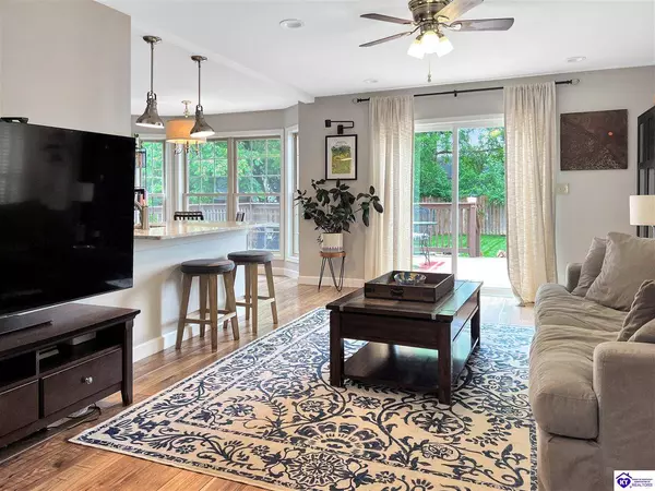 3703 Saint Francis Avenue, Louisville, KY 40218