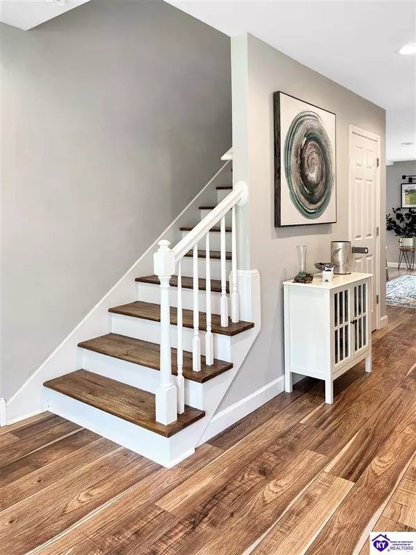 3703 Saint Francis Avenue, Louisville, KY 40218