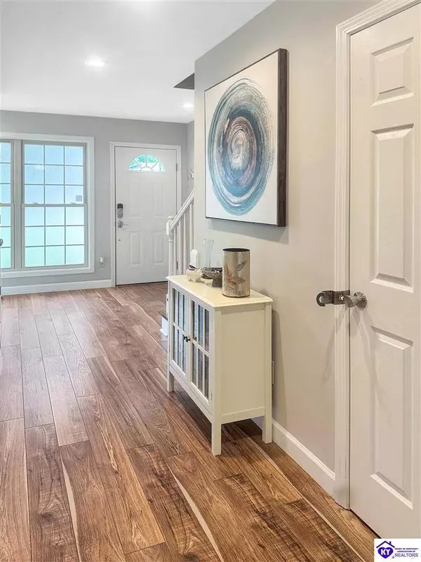 3703 Saint Francis Avenue, Louisville, KY 40218