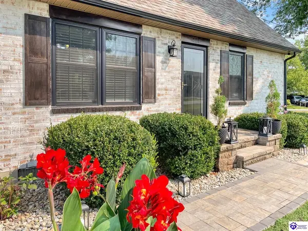 501 Hickory Lane, Elizabethtown, KY 42701