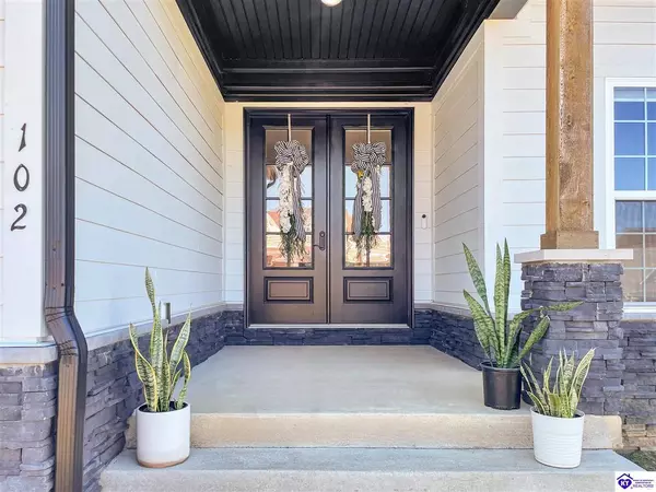 102 Kentucky Oaks Trail, Elizabethtown, KY 42701