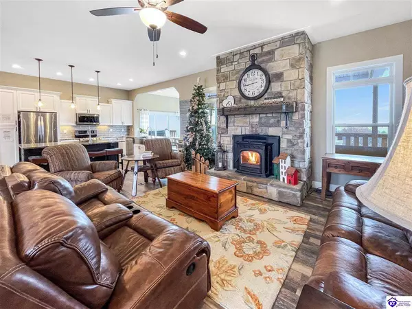 202 McMillian Loop, Elizabethtown, KY 42701