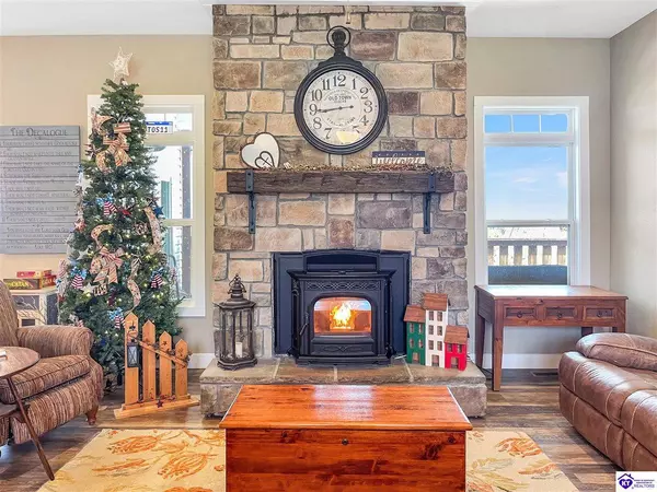 202 McMillian Loop, Elizabethtown, KY 42701