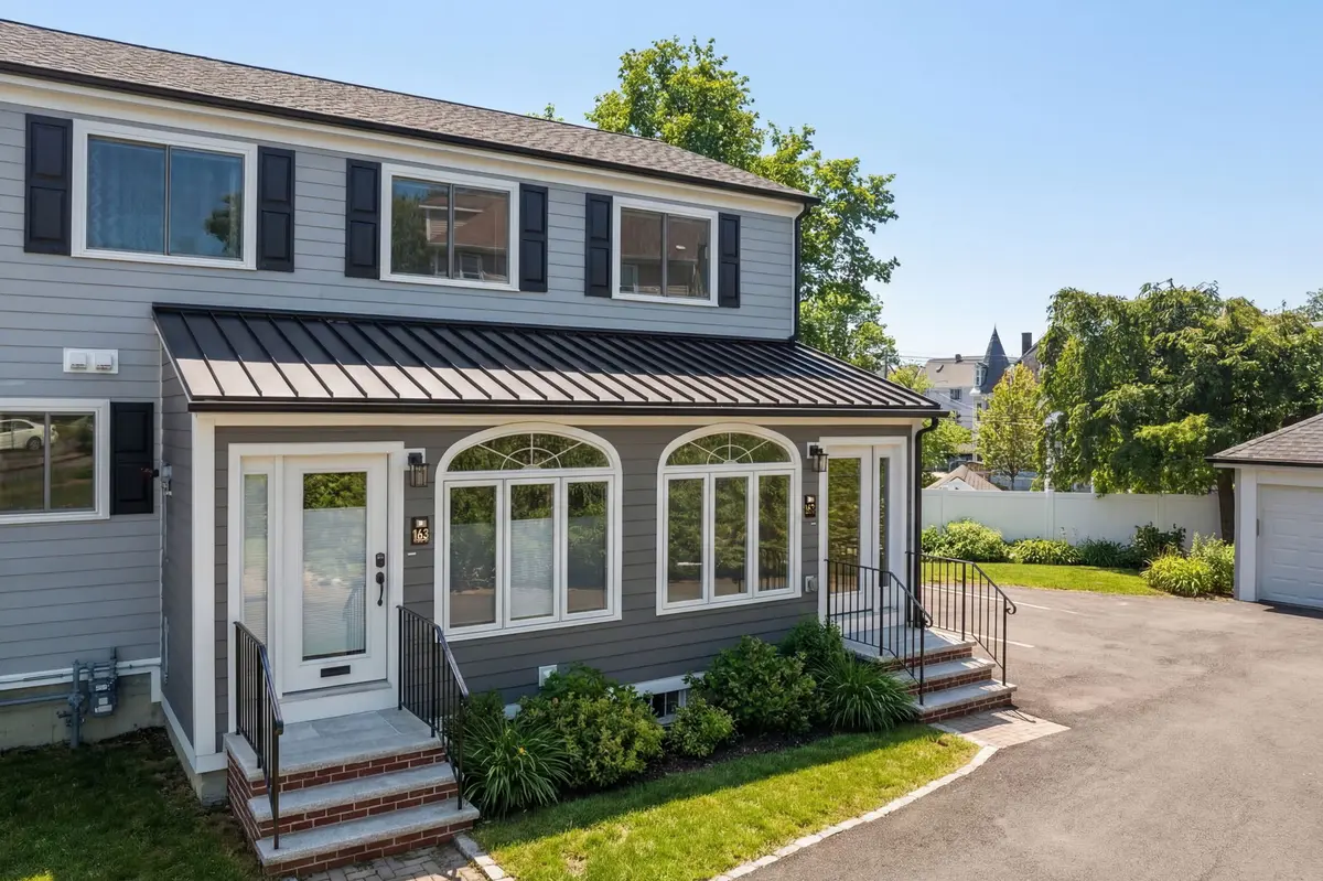 163 Clay St #3, Quincy, MA 02170-2759