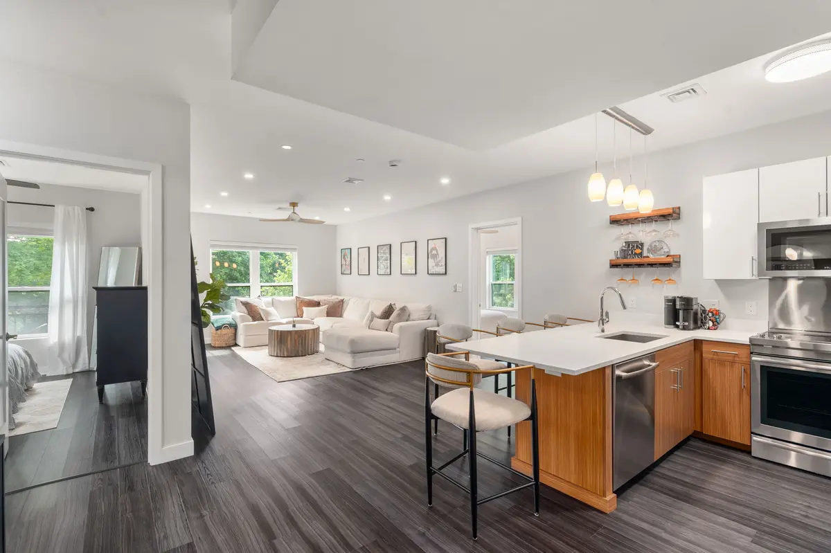 999 Hancock St #Unit 313, Quincy, MA 02169-2122