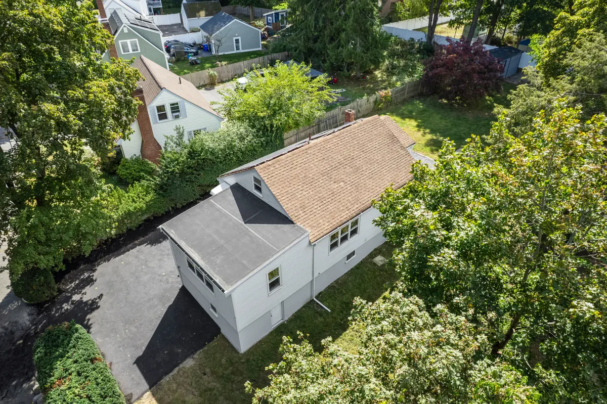 111 Williams Ave, Hyde Park, MA 02136-3932