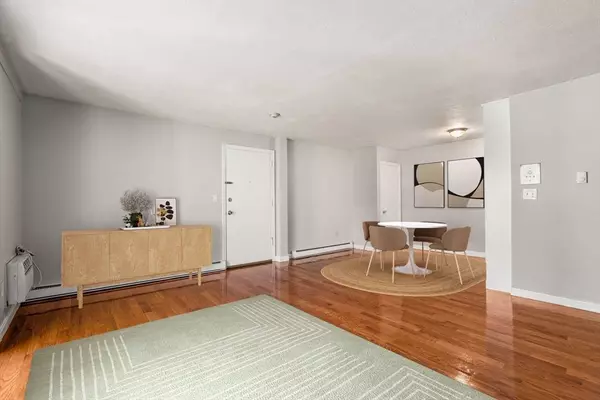 802 Willard St #E6, Quincy, MA 02169