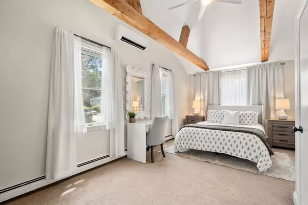 36 Jamieson St, Abington, MA 02351