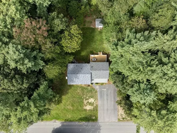 145 Gorwin Dr, Hanson, MA 02341