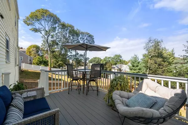 121 Hillside Ave, Quincy, MA 02170